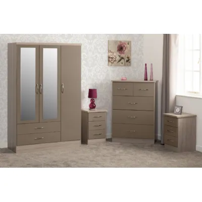 Oyster Gloss 3 Door 2 Drawer Triple Mirrored Wardrobe Set