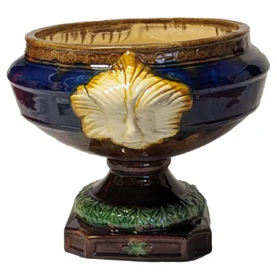 Majolica Mark Head Plant Pot 31cm