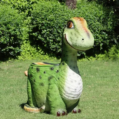 Green Polyresin Outdoor Dino Chair Gelcoat Version 84cm