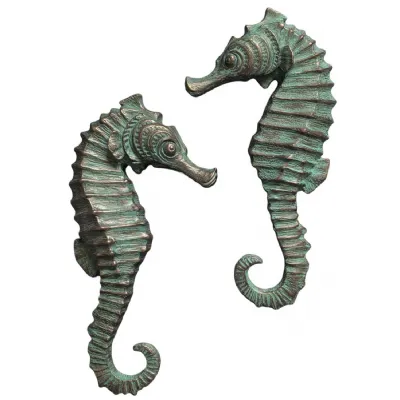 Set Of 2 Seahorse Wall Decor Garnish Bronze 61cm