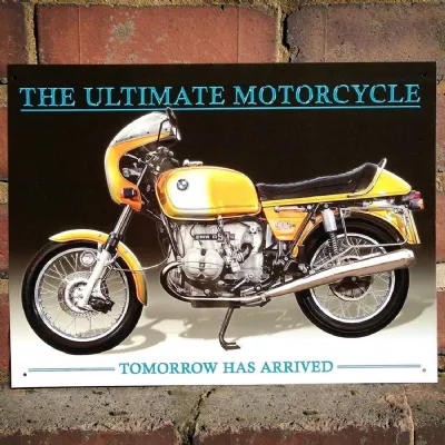 Metal sign featuring BMW R90S 41cm