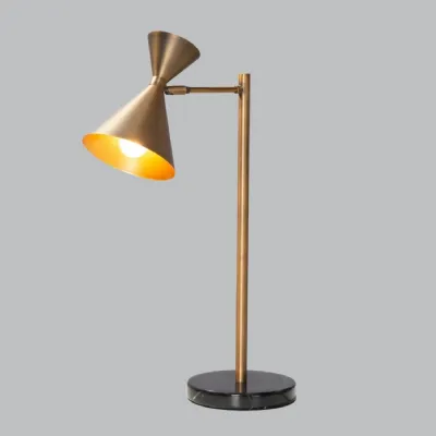 Fatu Desk Lamp