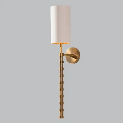 Falcon Wall Lamp