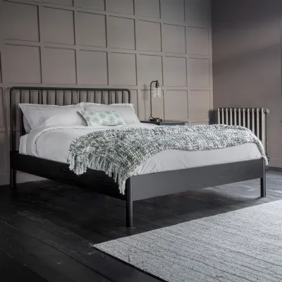 Black Oak Wooden 5ft King Size Spindle Low Foot End Bed