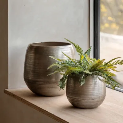 Antique Silver Textured Metal Set of 2 Planters