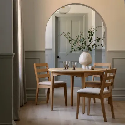 Natural Oak Round Extending Dining Table 110 to 155cm