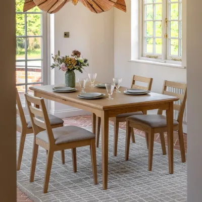 Natural Oak Large Extending Dining Table 150 to 200cm