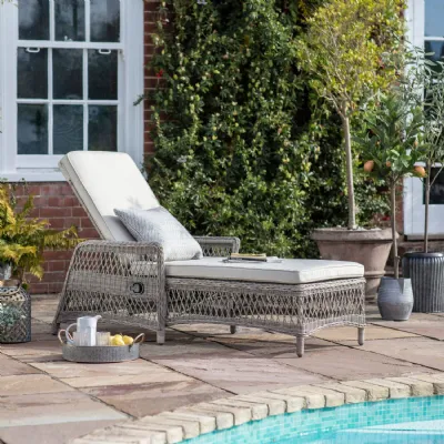 Stone Outdoor Rattan Garden Sun Lounger Hand Woven Metal Frame