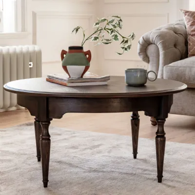 Traditional Dark Brown Wooden Round Coffee Table