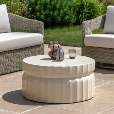 Cream Glass Fibre Round Coffee Table with Ridged Top