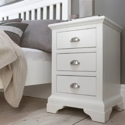 White Painted 3 Drawer Bedside Chest