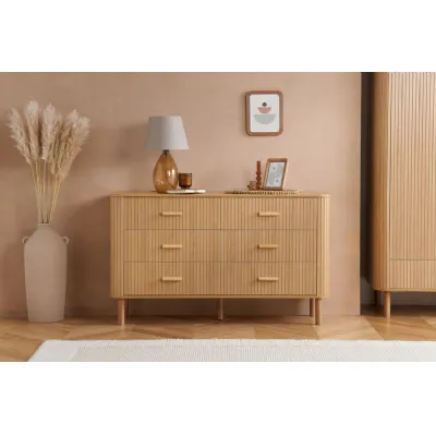 Oak Effect Wood Wide Fluted Chest of 6 Drawers