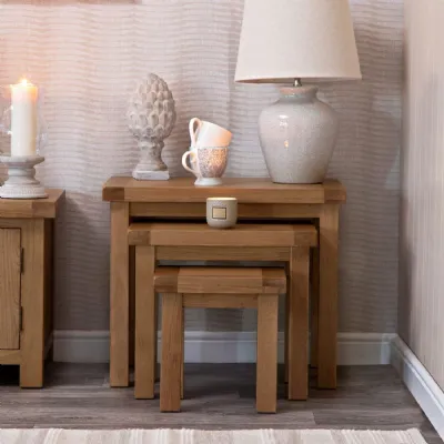 Medium Oak Wood Nest of 3 Side Tables