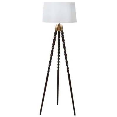 Wooden Spindle Tripod Lamp With Shade