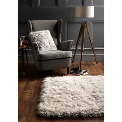 Origins Glamour Minimalist Silver Fur Tufted Rug in Polyester Fabric 160x230cm