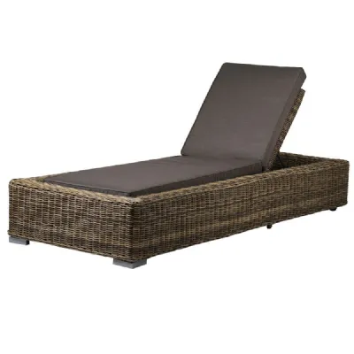 Outdoor Rattan Lounger