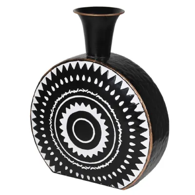 Black and White Pattern Dry Vase