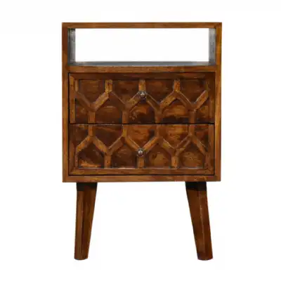 Amouri Bedside