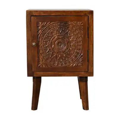 Tova Bedside