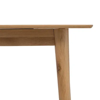 Oak 160cm Rectangular Wooden Dining Table