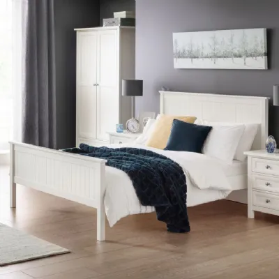 White Painted 4ft6 Double Wooden Bed Frame with High Headboard and Slatted Base