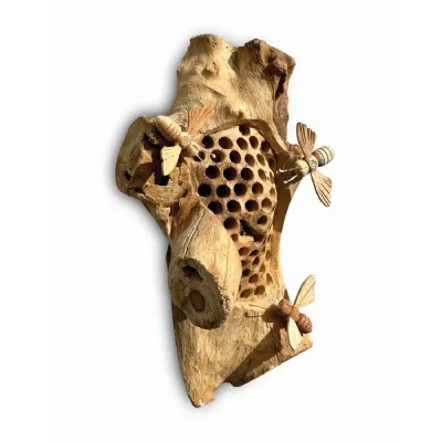 Wall Hanging Beehive Sculpture With 3 Bees