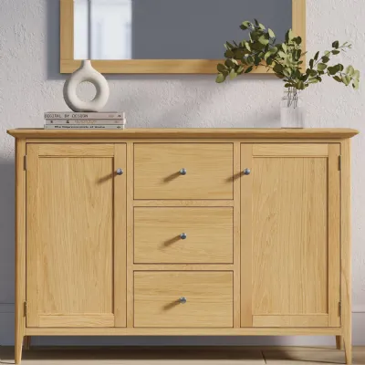 Shaker Style Design Natural Oak 2 Door 3 Drawer Sideboard