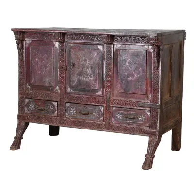 Wooden Majuce Chest