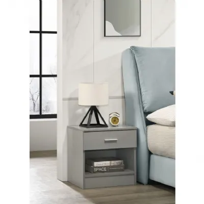 Nightstand With 1 Drawer