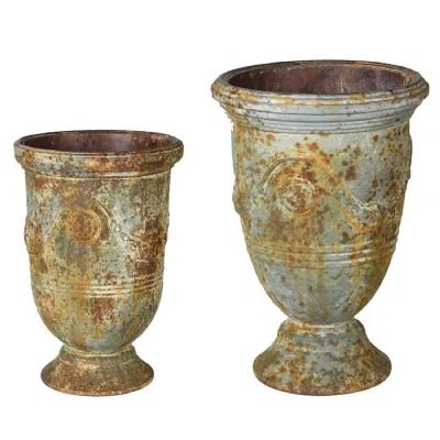 Set of 2 Rustic Urn Planters
