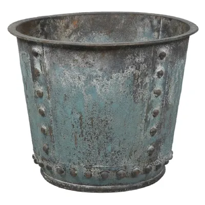 Medium Verdigris Iron Tub Planter