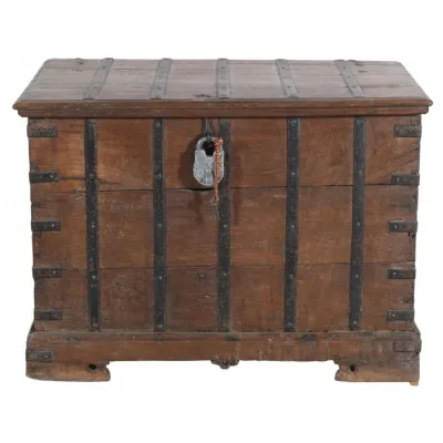 Vintage Chest
