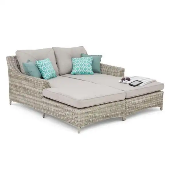 Heaven Rattan 4 Luxury Twin Sun Loungers