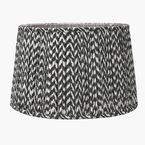 Vienna 50cm Black Chevron Mushroom Pleat Shade