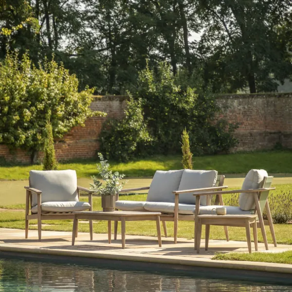 Natural Acacia Wood Outdoor 4 Seater Garden Lounge Set