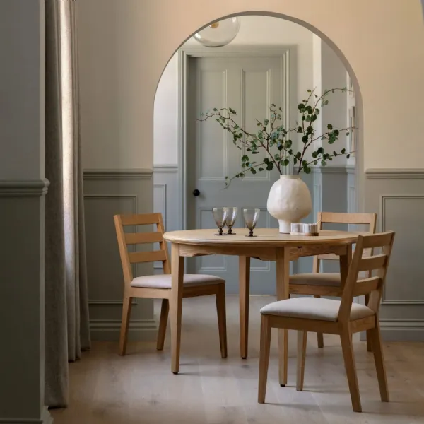 Natural Oak Round Extending Dining Table 110 to 155cm