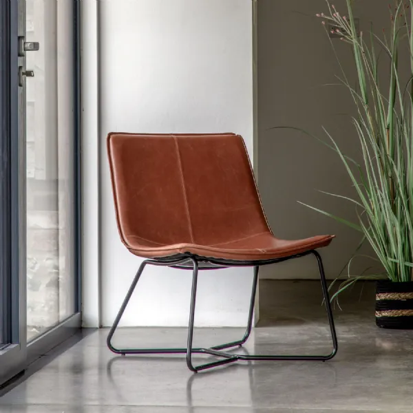 Brown Leather Curved Lounge Chair Black Metal Frame