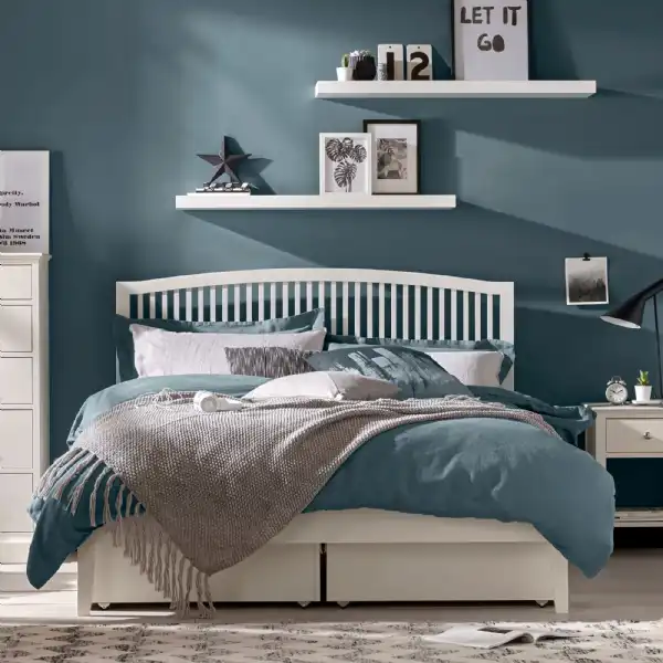 White Painted Double Bed with Slatted Headboard