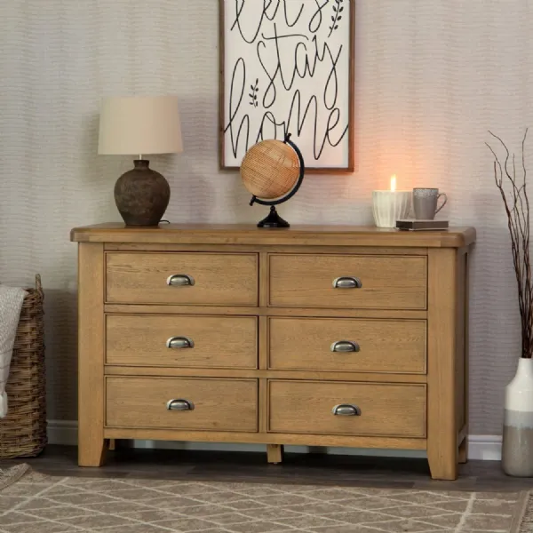 Solid Oak Chest of 6 Drawers