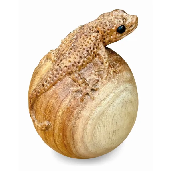 Hand carved Gecko On Egg Large 13cm