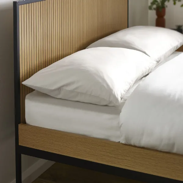 Sia Oak Effect 135cm Double Bed Frame