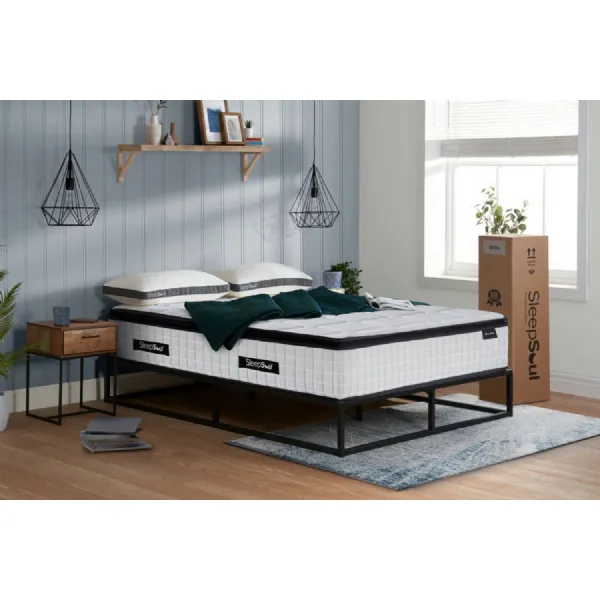 White Fabric 135cm Double 2000 Pocket Spring Mattress