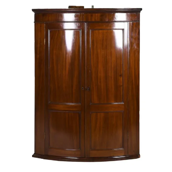 Georgian Corner Cupboard